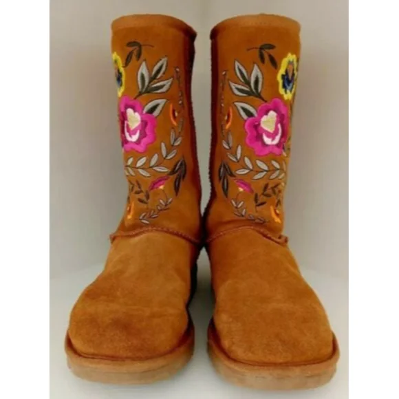 UGG Australia Juliette Boots Floral Embroidery Suede Chestnut Womens Size 5 - Picture 3 of 12